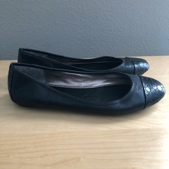 BANANA REPUBLIC Ballet Flats - Picture 1 of 11